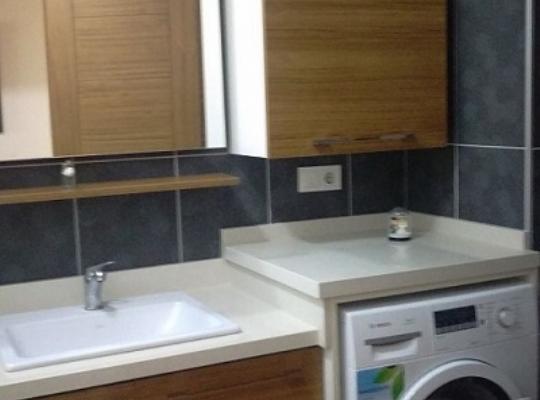 Çamaşır Makinalı Banyo Dolap Modelleri